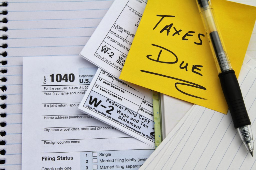 Can The Irs Place Levy On My Business'S Accounts Receivable?